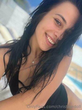 Christine / christinedoll nude photo #4