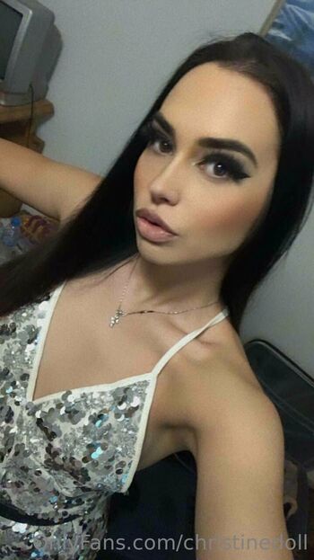 Christine / christinedoll nude photo #15