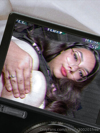 OnlyFans / christy300201free nude photo #2