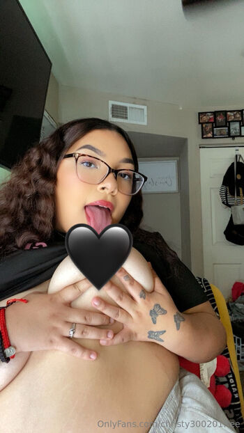 OnlyFans / christy300201free nude photo #24