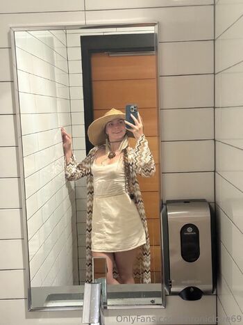 Chroniclov / chroniclove69 / marleyschroniclove nude photo #23