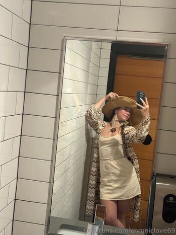 Chroniclov / chroniclove69 / marleyschroniclove nude photo #24