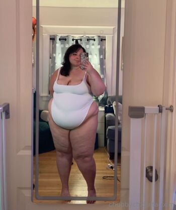 mary / chubbychiquita / chubby_chiquita nude photo #12