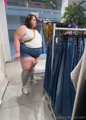 mary / chubbychiquita / chubby_chiquita nude photo #32