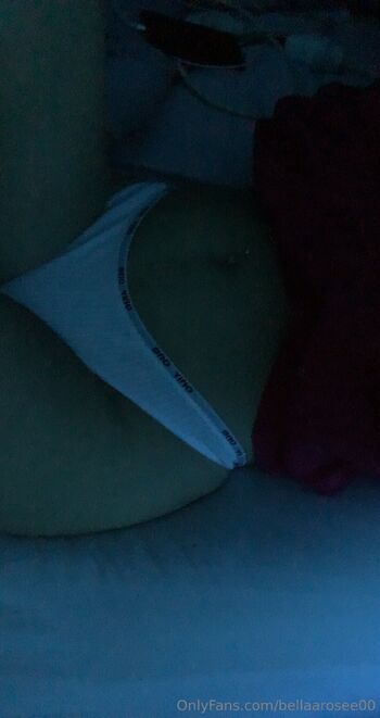 Ciao Bella Rose / ciaobellaaa0777 nude photo #1