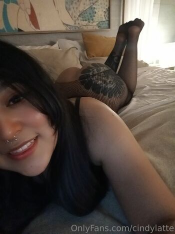 Cindy Latt / cindylatte nude photo #22