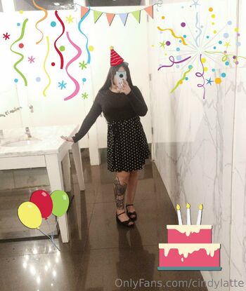 Cindy Latt / cindylatte nude photo #24