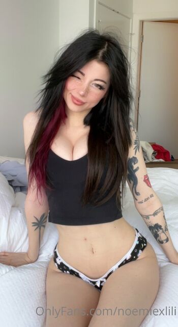 Cinn / cinna.noe nude photo #9