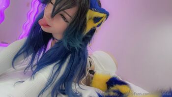 Cinn / cinna.noe nude photo #20