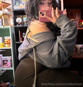 Bunn / cinnabxnnyx nude photo #1