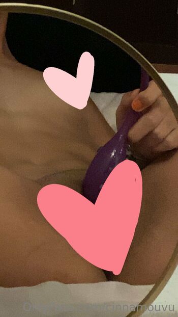 cinnamo / cinnamouvu nude photo #18