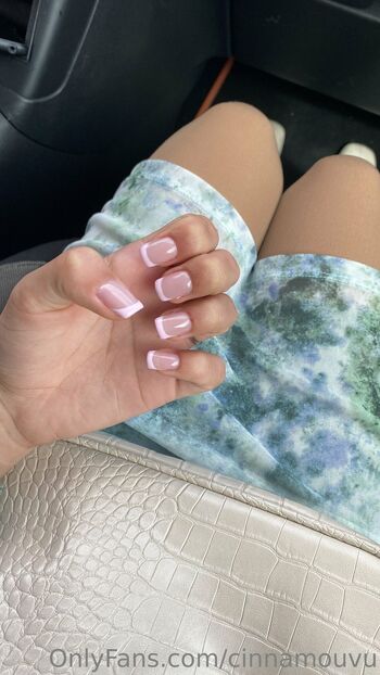 cinnamo / cinnamouvu nude photo #27