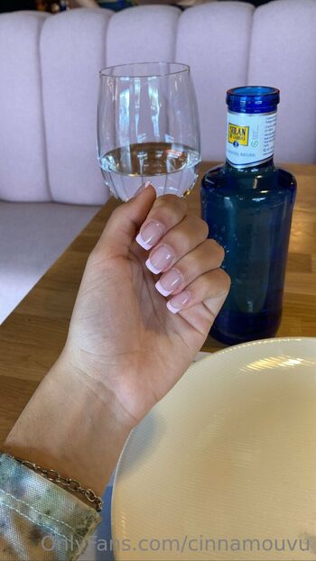 cinnamo / cinnamouvu nude photo #28