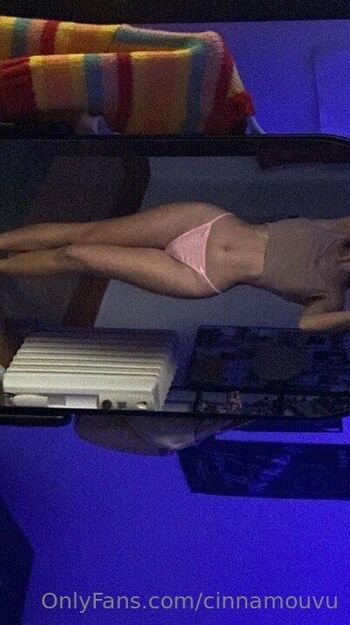 cinnamo / cinnamouvu nude photo #34