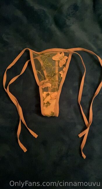 cinnamo / cinnamouvu nude photo #37