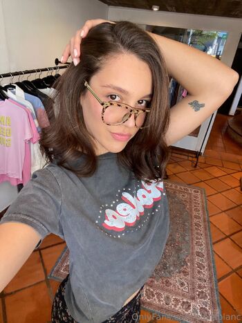 Clara Blanc / clarablanc / clarablanc.tq / blancxclara nude photo #37