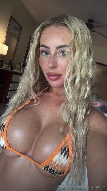 Clara / clarapaige nude photo #21