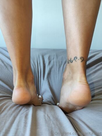 Clarita / clarita.feet / clarita.feet2 nude photo #27