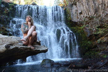 Classy n Gassy Fre / classyngassyfree nude photo #14