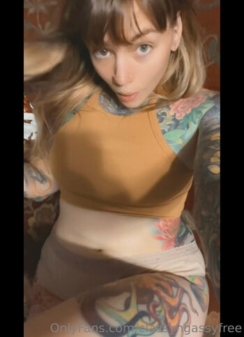Classy n Gassy Fre / classyngassyfree nude photo #30