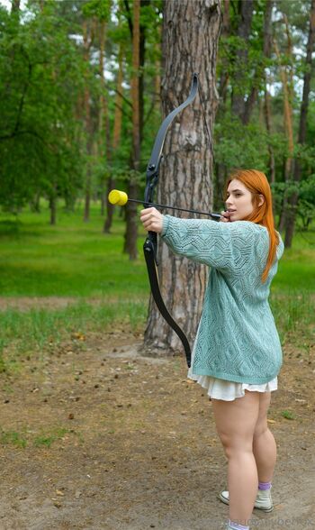 Claudia Cyberfox / claudiacyberfox nude photo #2