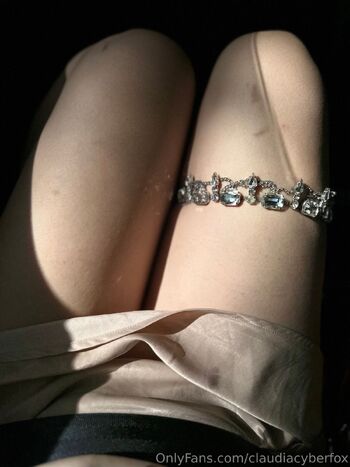 Claudia Cyberfox / claudiacyberfox nude photo #35