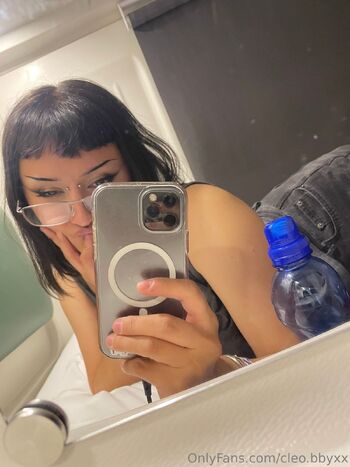 Cleo bb / cleo.bbyxx / cleo_bbyxx nude photo #9