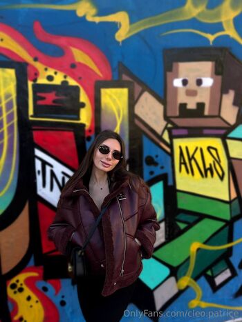 Kri / cleo.patrice nude photo #26