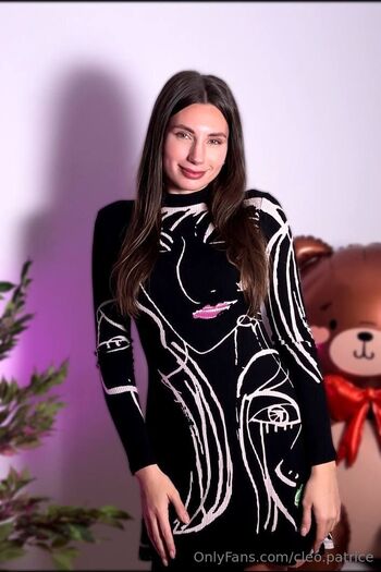 Kri / cleo.patrice nude photo #32