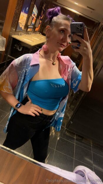 Cloudkitte / cloudkitten369 nude photo #15