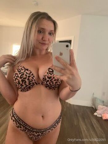 Cloudkitte / cloudkitten369 nude photo #38