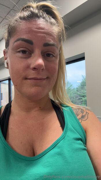 cloverbaltimor / cloverbaltimore nude photo #10