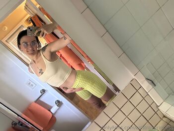 kyli / clownprincesskylie nude photo #8