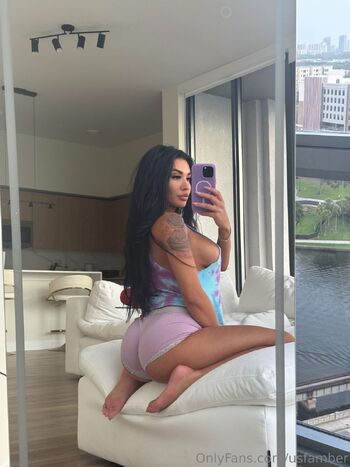 Tiny Brunette / clubroc nude photo #14