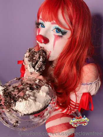 Clussy The Clown FRE / clussytheclownfree / clussy_clown nude photo #7