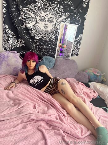 Kitty 1 ANIME TRANS / cobrakitty nude photo #20