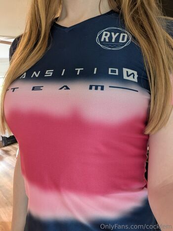 OnlyFans / cockfem nude photo #1