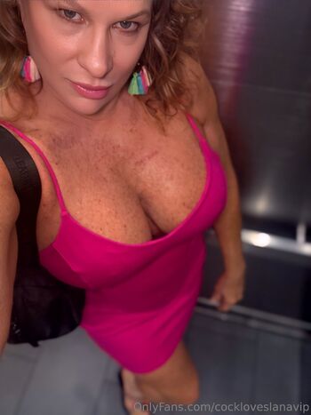 LANA LE / cockloveslanavip / lovelylanalee.2024 / lovelylanalee nude photo #9