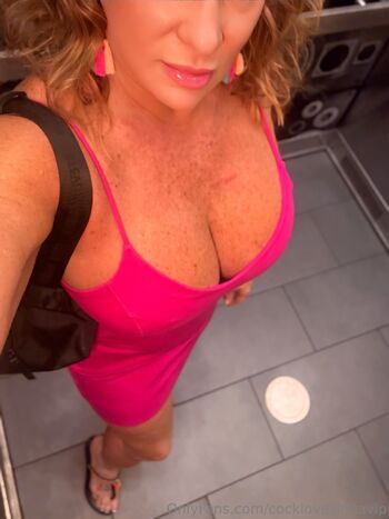 LANA LE / cockloveslanavip / lovelylanalee.2024 / lovelylanalee nude photo #10