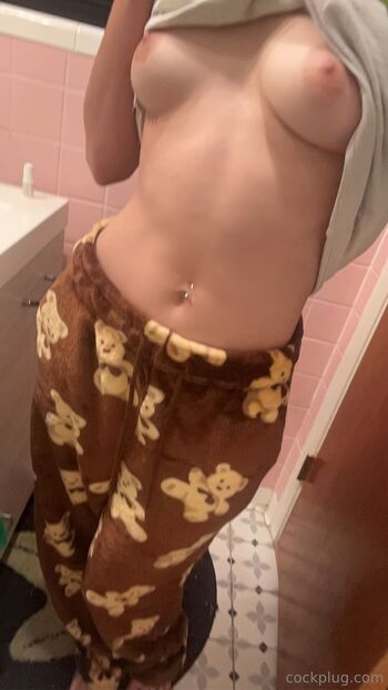 Cockplug Wif / cockplugwife nude photo #5