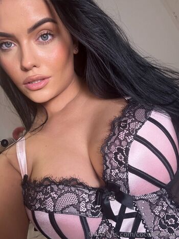 Coco / cocobainsvip nude photo #6