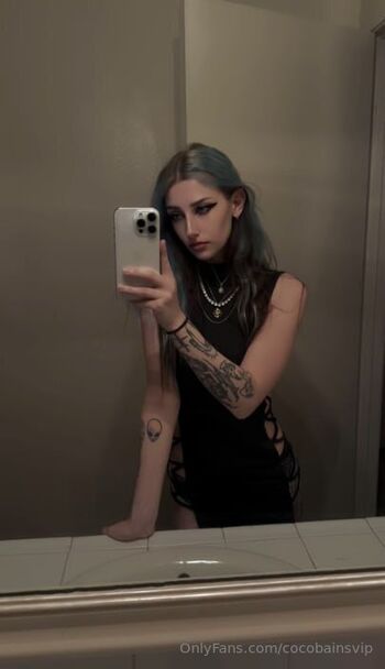 Coco / cocobainsvip nude photo #22
