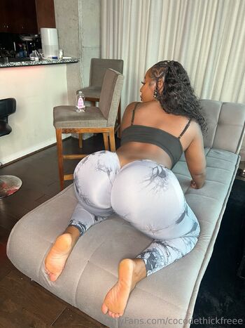 Coco de thick / cocodethickfreee nude photo #5