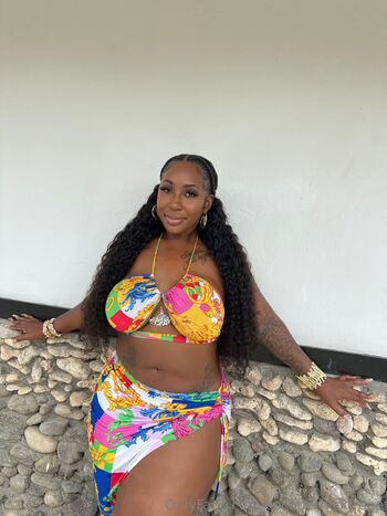 Coco de thick / cocodethickfreee nude photo #15