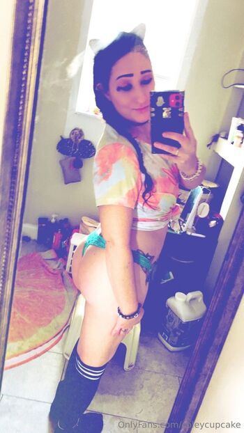 ColeyCupCak / coleycupcake nude photo #28