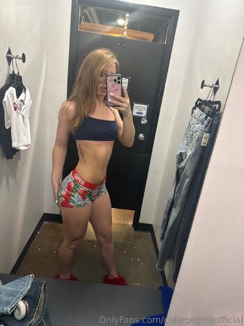 gingerbunn / collegegirlsofficial nude photo #15