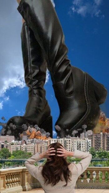 LuxxxTheFo / comfyqueen / hvnny.bvnny / .comfy.queen / comfyqueen19 nude photo #26