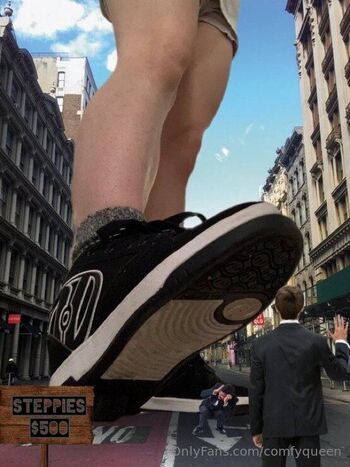 LuxxxTheFo / comfyqueen / hvnny.bvnny / .comfy.queen / comfyqueen19 nude photo #28