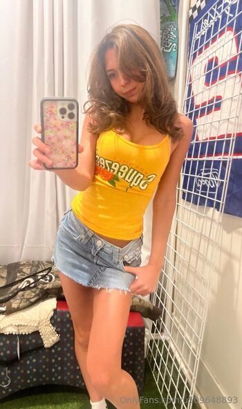 Conni / connierivers / isabellebushway nude photo #19