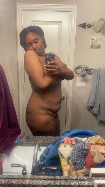 Kevi / cooch.goose.premium nude photo #13